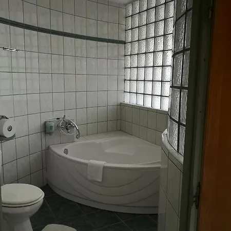 Millenium Szallashely Es Etterem 3* Tokaj